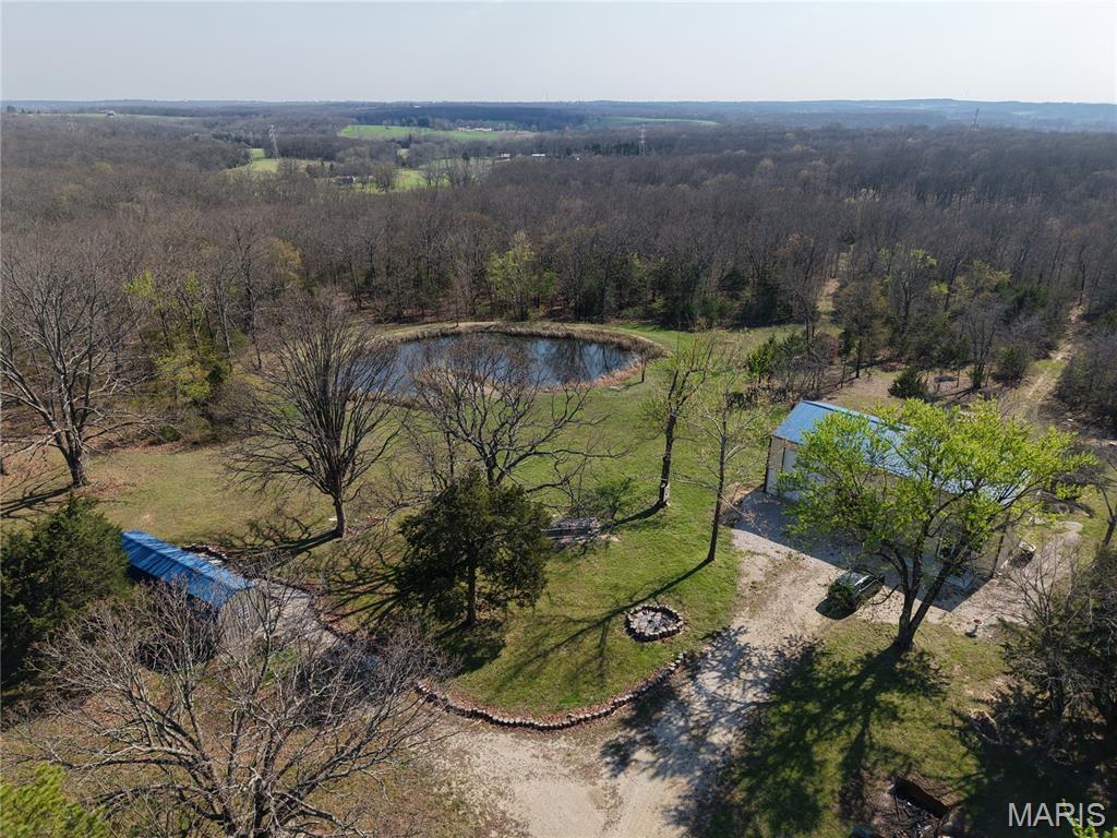 19219 133 Highway Dixon Missouri 1 bedroom 2 bathroom home for sale listed at $400,000