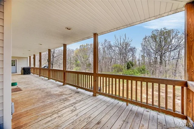 Primary bedroom — 41 Prairie Lane Crocker Missouri real estate