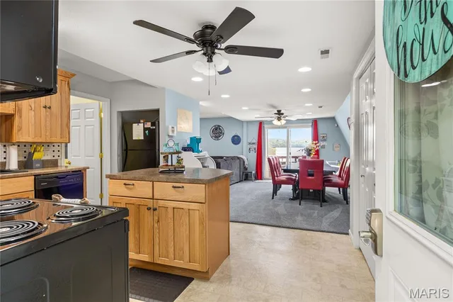 Primary bedroom — 88 Alpine Point Sunrise Beach Missouri real estate