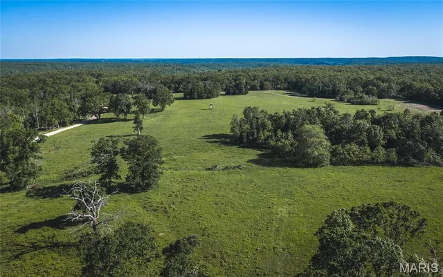 968 E Shivers Road, Linn Creek MO real estate