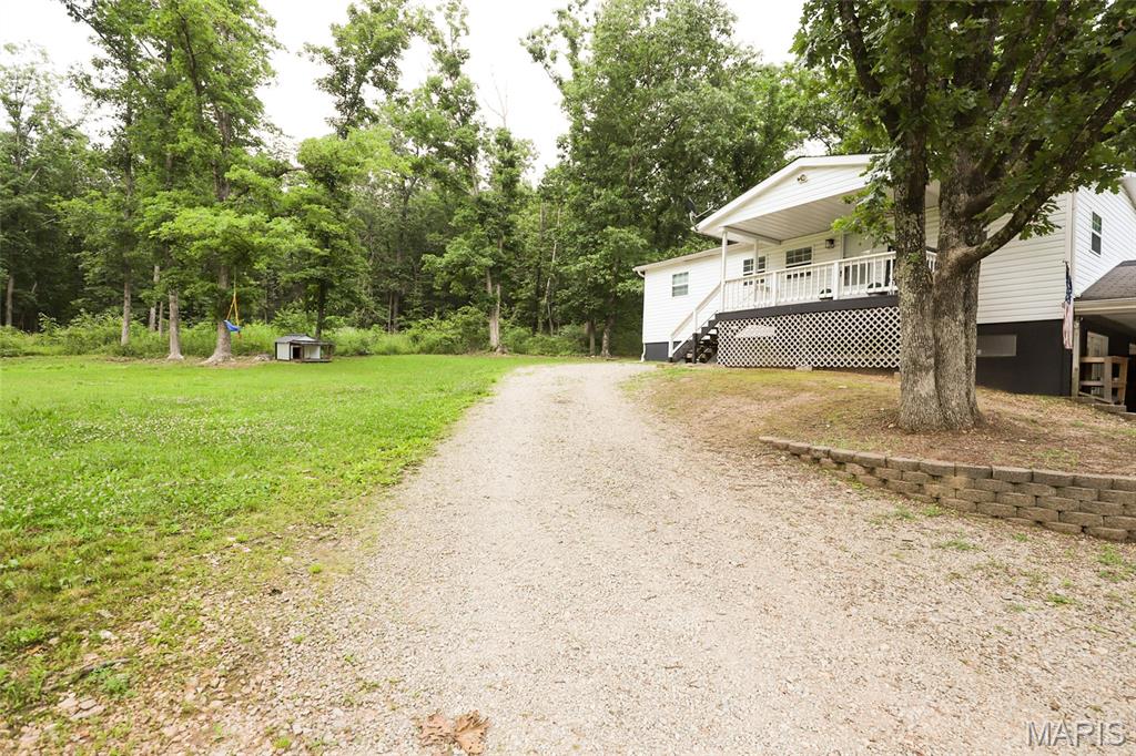 9945 Highway 67 Fredericktown Missouri home for sale listed at $699,000