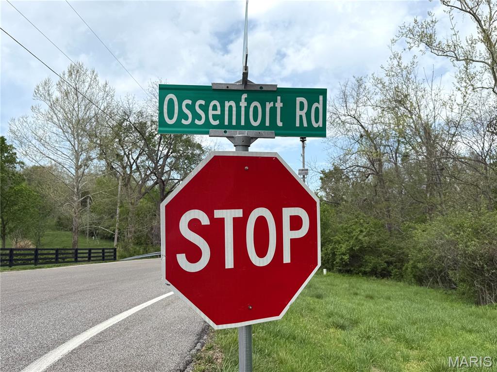 2500 Ossenfort Road Wildwood Missouri home for sale listed at $1,294,000