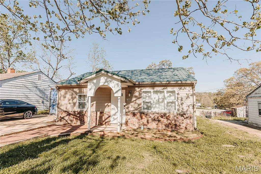 106 Newport Lane, Waynesville MO
