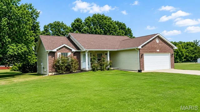 Front exterior — 21053 Larson Road Waynesville Missouri real estate