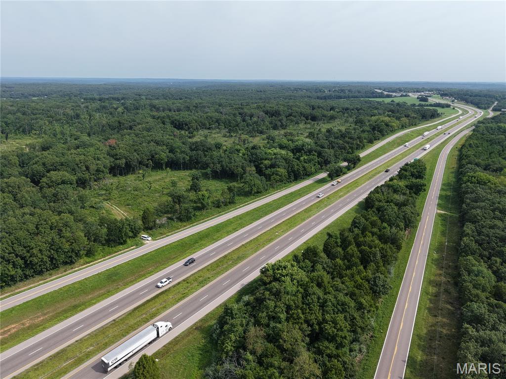188.7+- N Service E Road Sullivan Missouri home for sale listed at $1,207,680