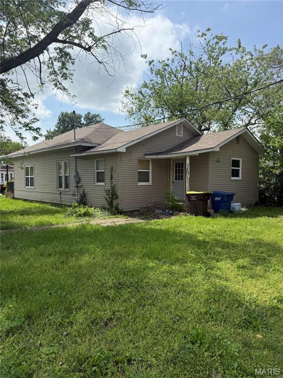 Kitchen — 410 Harrison Avenue Lebanon Missouri real estate