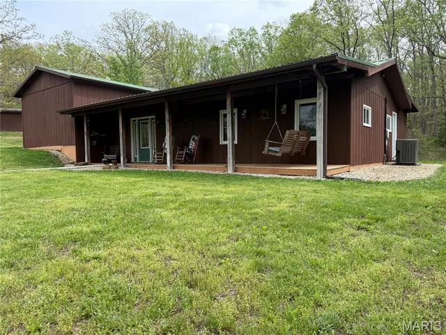 Front exterior — 455 Cedar Lane Steelville Missouri real estate