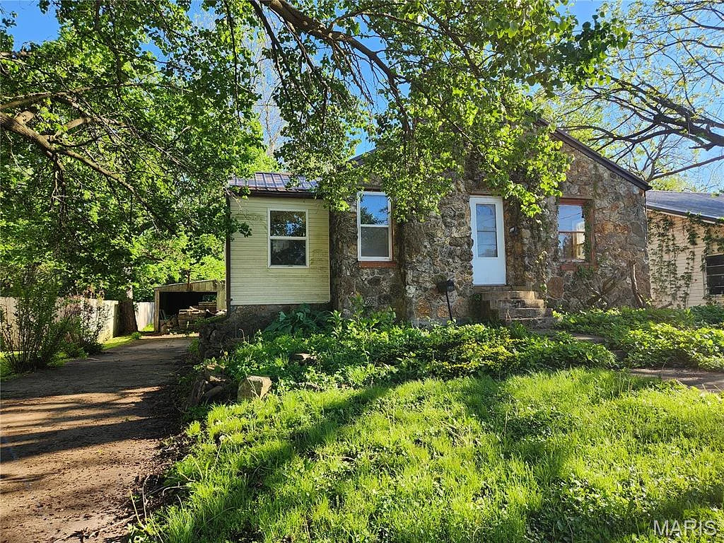 550 Bland Avenue, Lebanon MO