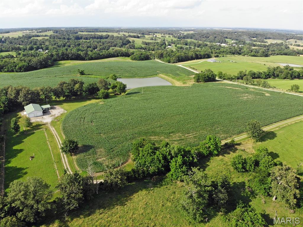 1770/1771 Pcr 624 Perryville Missouri 2 bedroom 1 bathroom home for sale listed at $625,000
