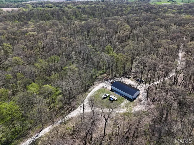 1194 Shelby 185, Philadelphia MO real estate