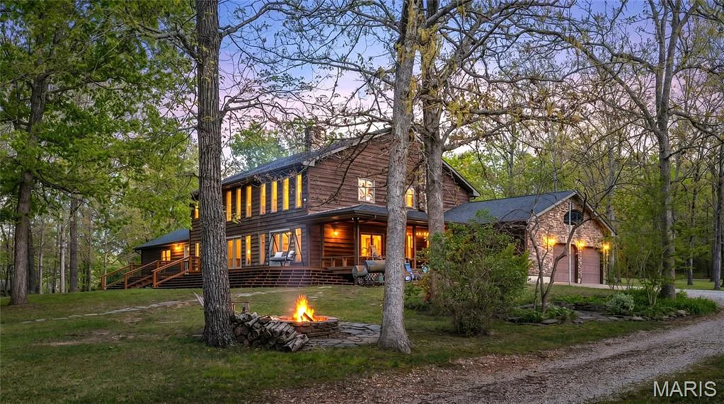 17015 County Road 1020, St James MO real estate
