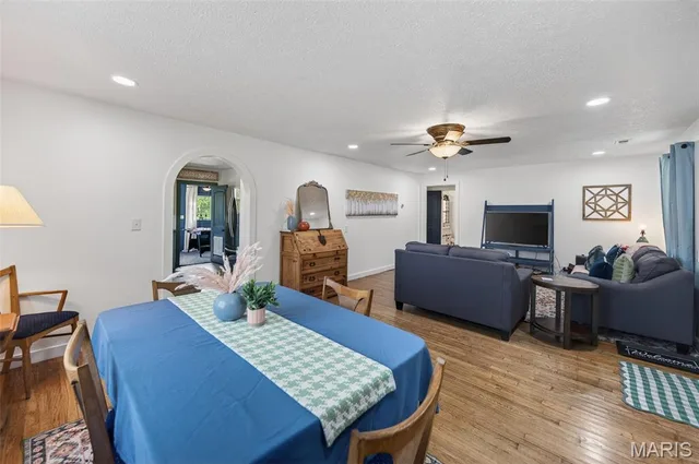 Living room — 25634 Highway P Laquey Missouri real estate