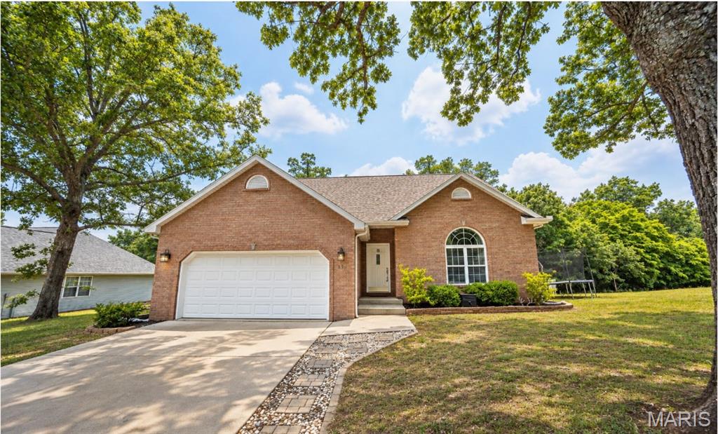 113 Ridgeview Drive St Robert Missouri 5 bedroom 3 bathroom home for sale listed at $325,000