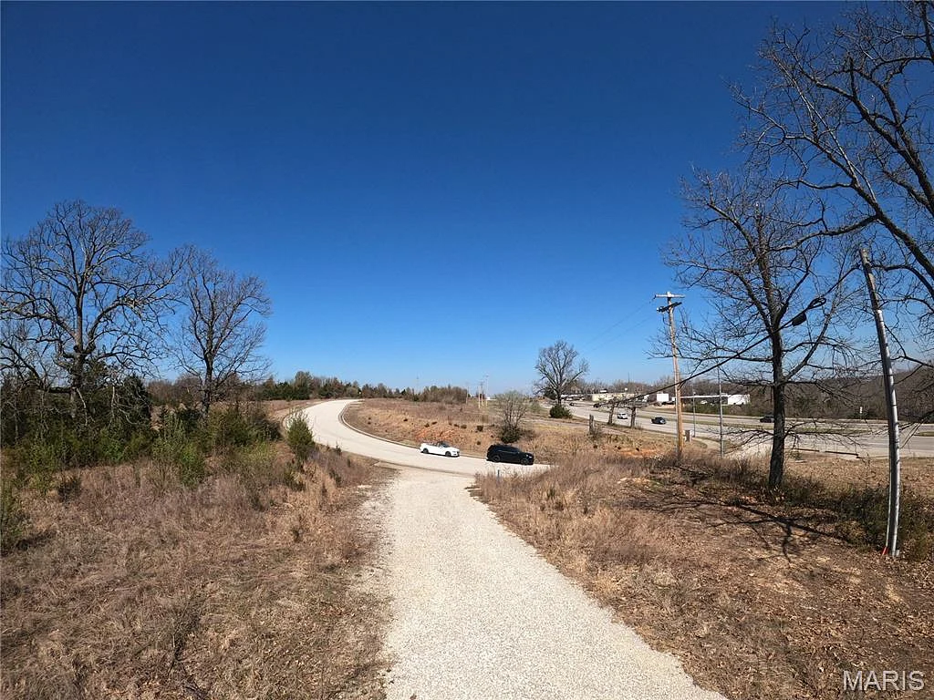 TBD Gateway Circle, St Robert MO real estate