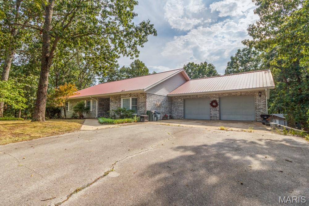 17140 Lemming Lane St Robert Missouri 3 bedroom 3 bathroom home for sale listed at $299,000