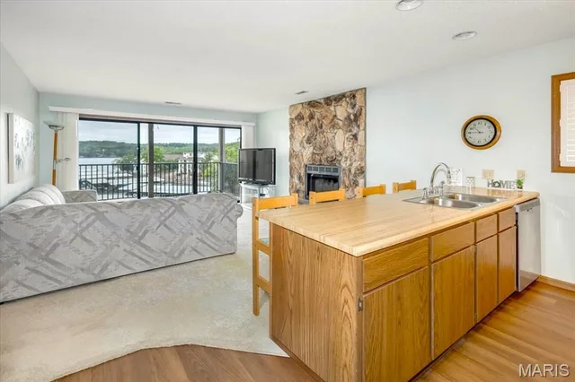 Kitchen — 40 Robinwood Unincorporated Missouri real estate