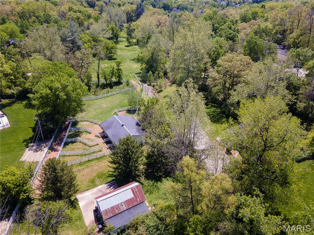 1004 Weidman Road, Chesterfield MO real estate