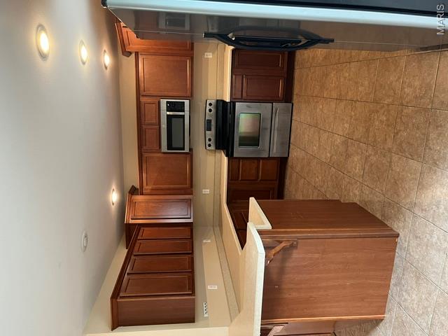 Kitchen — 18516 Lynn Lane Waynesville Missouri real estate