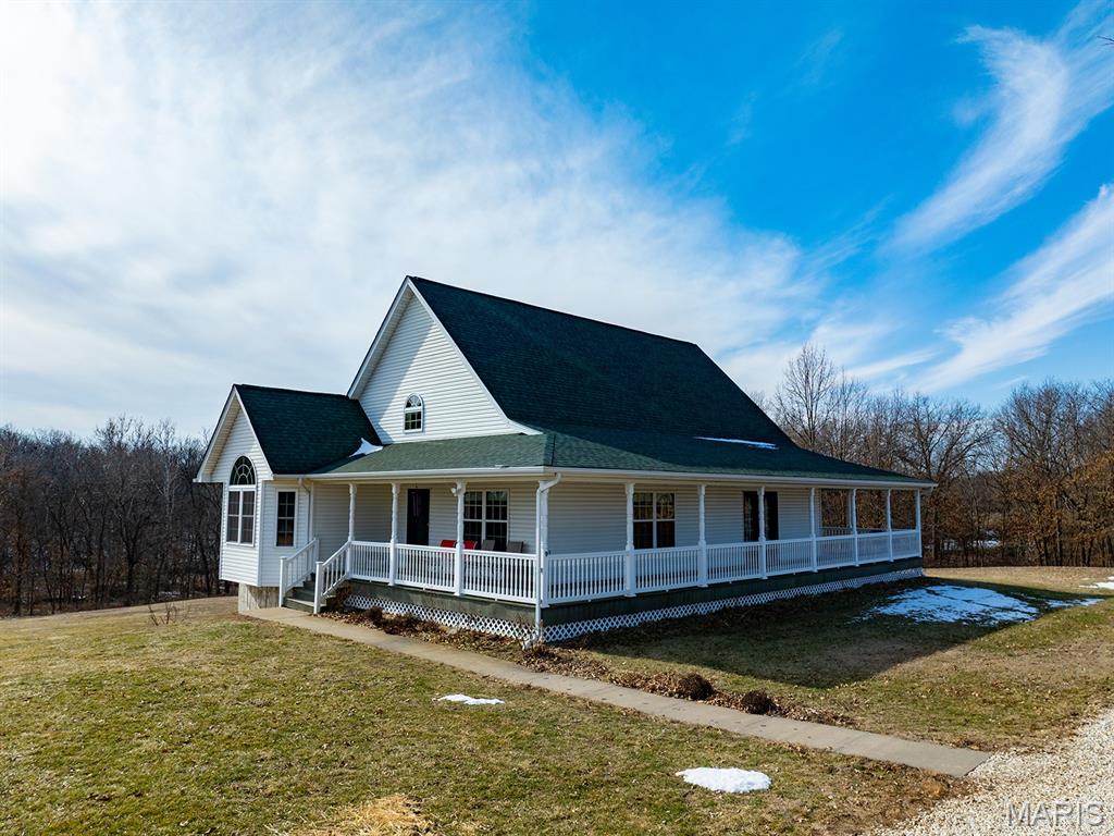 11175 Pike 41 Bowling Green Missouri 3 bedroom 2 bathroom home for sale listed at $585,000