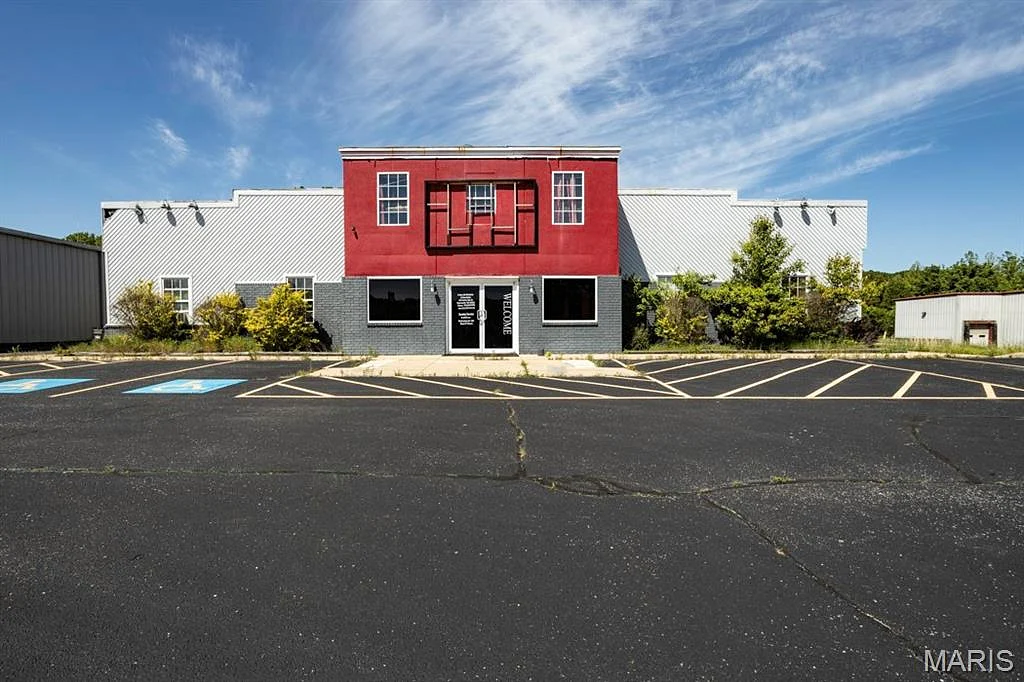 100 Ashley May, Waynesville MO real estate