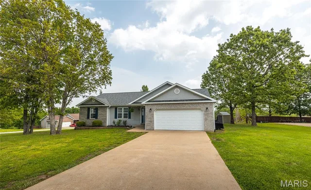 Front exterior — 20834 Lacombe Road Waynesville Missouri real estate