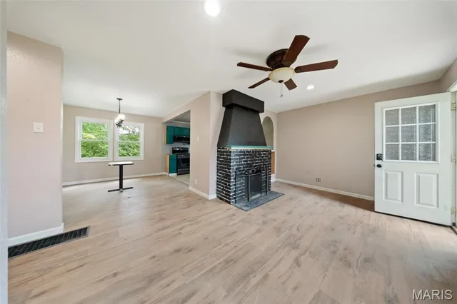 Kitchen — 65 Rose Court Rolla Missouri real estate