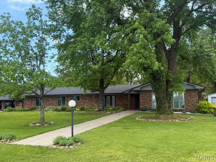 Front exterior — 26541 Lake Shore Rd Lebanon Missouri real estate