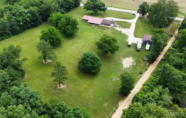 Front exterior — 1964 Highway 21 Centerville Missouri real estate