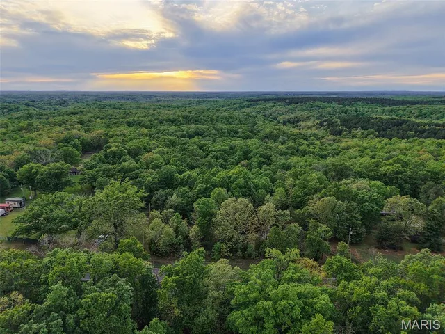Front exterior — 65+- Acres E Highway 32 Salem Missouri real estate