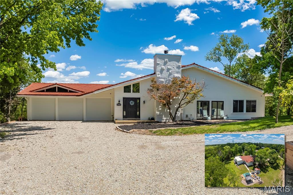 2900 Ossenfort Road Wildwood Missouri 3 bedroom 4 bathroom home for sale listed at $800,000