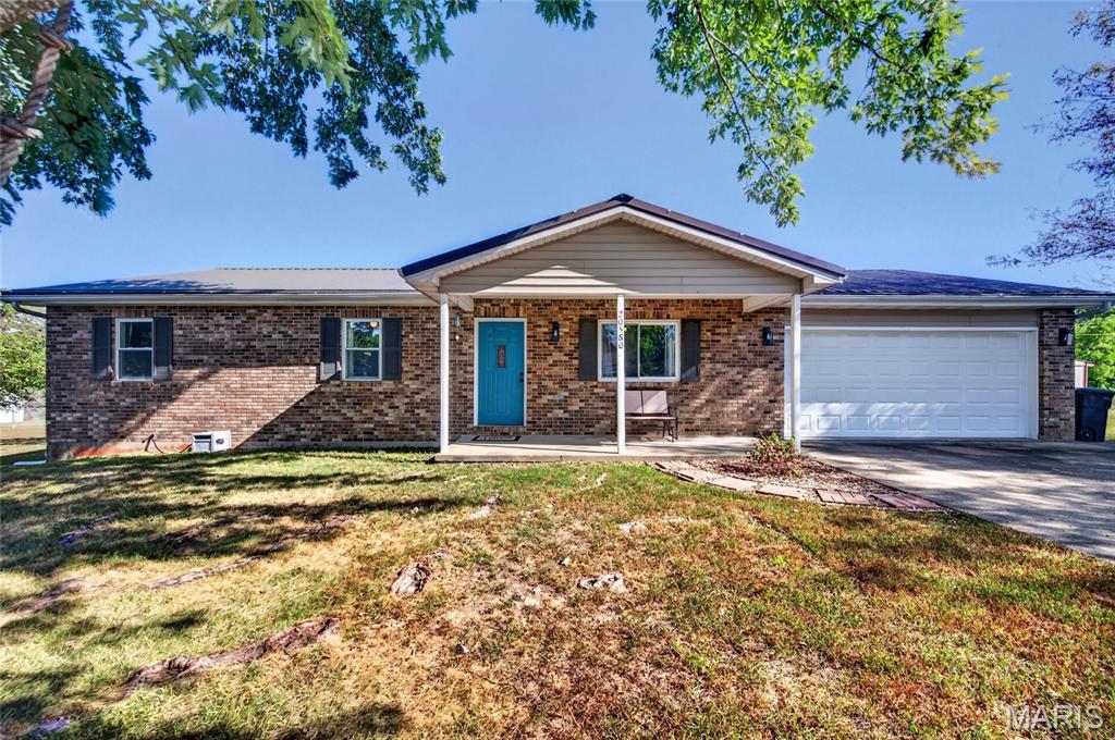 20580 Sedalia Road Waynesville Missouri 3 bedroom 2 bathroom home for sale listed at $248,000