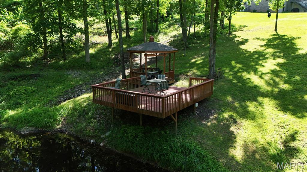 Photo 9