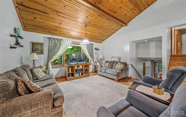 Primary bedroom — 21482 Teardrop Road Devils Elbow Missouri real estate