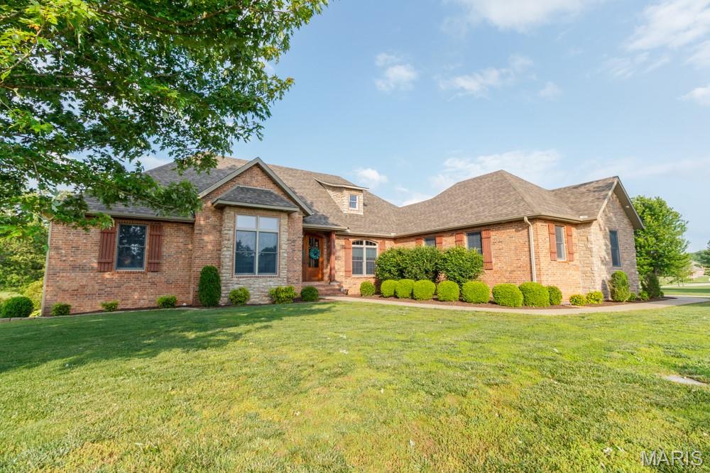 929 CASTLE ROCK AVE Avenue, Lebanon MO