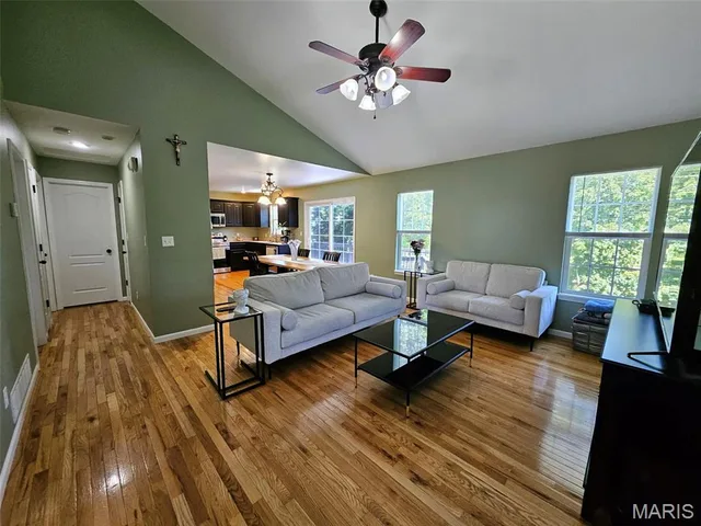 Living room — 22858 Revelation Road Waynesville Missouri real estate