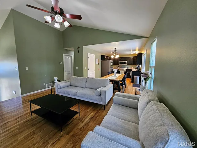 Kitchen — 22858 Revelation Road Waynesville Missouri real estate