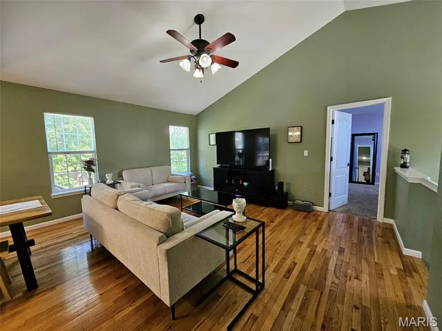Primary bedroom — 22858 Revelation Road Waynesville Missouri real estate