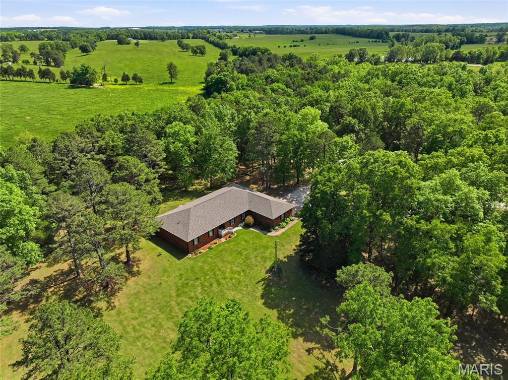 9600 Creek Road, Raymondville MO