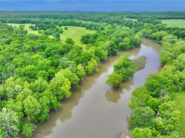 TBD SE 800 Rd. T25, Collins MO real estate
