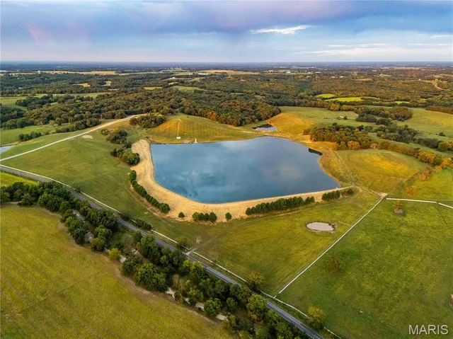 21772 Highway D, Eolia MO real estate