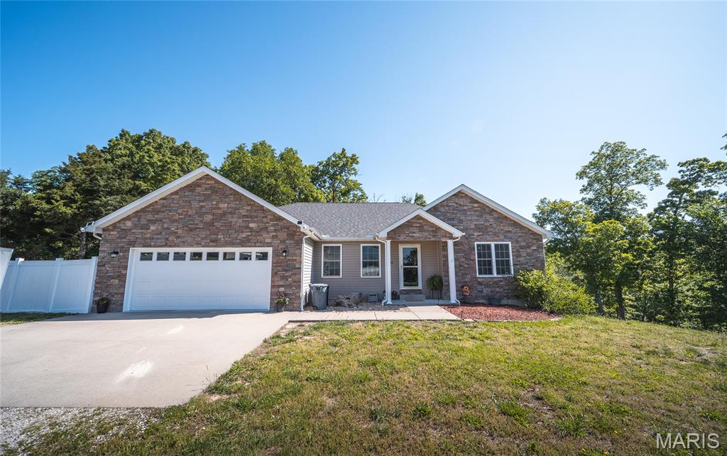 12355 Weatherby Court Rolla Missouri 4 bedroom 3 bathroom home for sale listed at $375,000