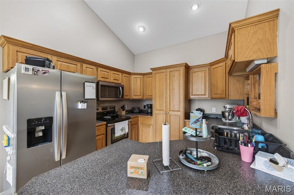 Kitchen — 23517 Restore Road Waynesville Missouri real estate