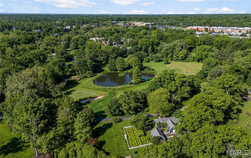 2021 S Warson Road Ladue Missouri home for sale listed at $15,500,000