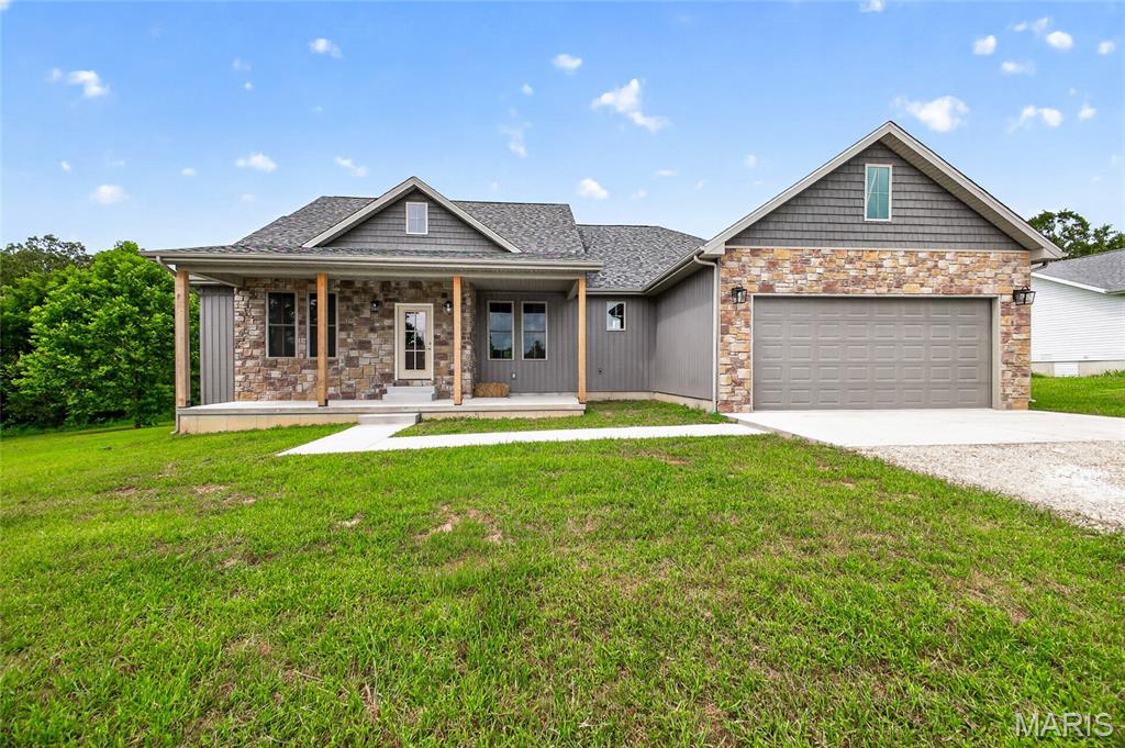 112 Sweet Valley Circle Crocker Missouri 4 bedroom 2 bathroom home for sale listed at $329,900