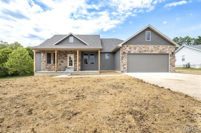 112 Sweet Valley Circle, Crocker MO
