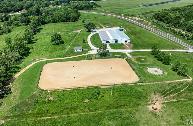 20307 Highway 68, Vichy MO