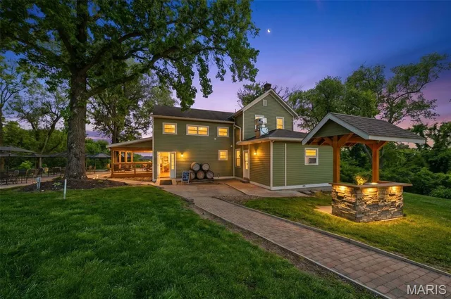 15088 Boone Monument Road, Unincorporated MO real estate