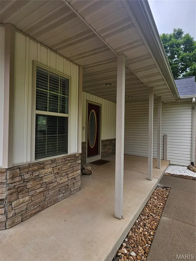 Front exterior — 15630 Top Drive St Robert Missouri real estate