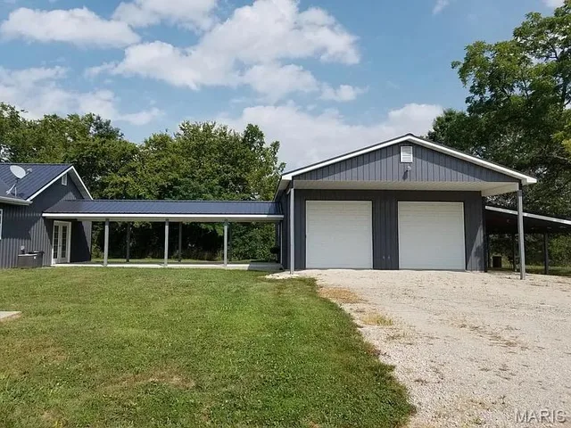 Front exterior — 508 E 5th Street Belle Missouri real estate