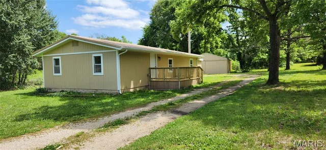 Front exterior — 15270 Conway Road Dixon Missouri real estate